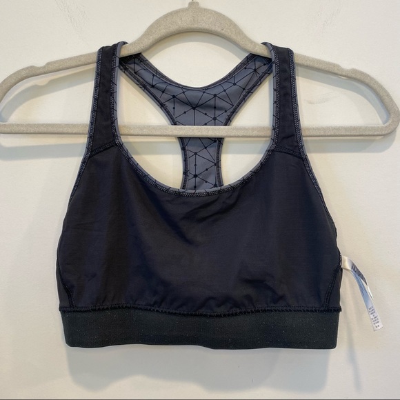 Victoria’s Secret The Player Racerback Sport Bra Medium - Picture 6 of 9